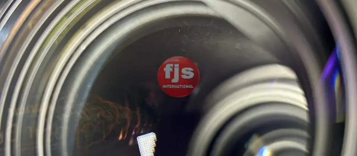 Zeiss-11-110mm-zoom-nolnoc-FJS-03